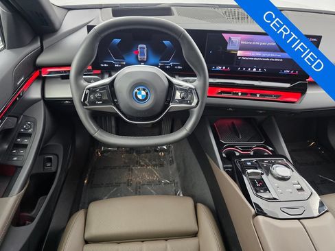 Certified 2024 BMW i5 eDrive40i w/ M Sport Package RWD image 13