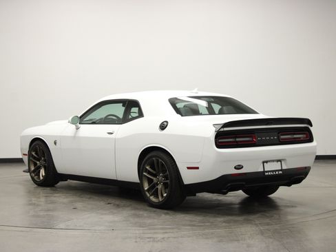 Used 2022 Dodge Challenger SRT Hellcat Redeye RWD image 6