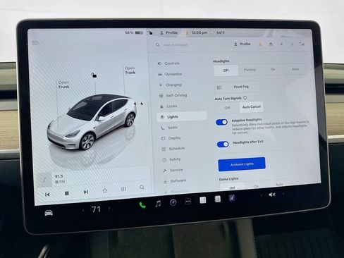 Used 2023 Tesla Model Y Long Range AWD/4WD image 28
