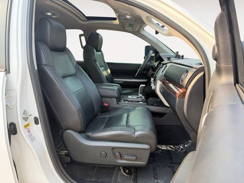 Used 2017 Toyota Tundra Limited w/ Limited Premium Package AWD/4WD image 24