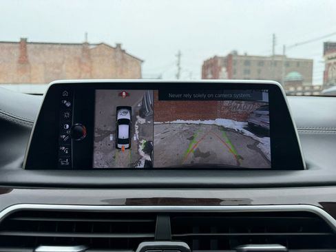 Used 2016 BMW 750i xDrive 4dr Sdn 750i xDrive AWD image 13