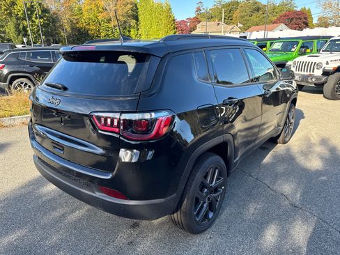 New 2026 Jeep Compass Limited image 6