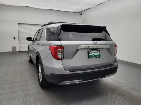 Used 2020 Ford Explorer XLT w/ Equipment Group 202A AWD/4WD image 6