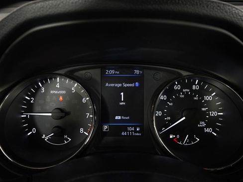 Used 2018 Nissan Rogue S FWD image 16