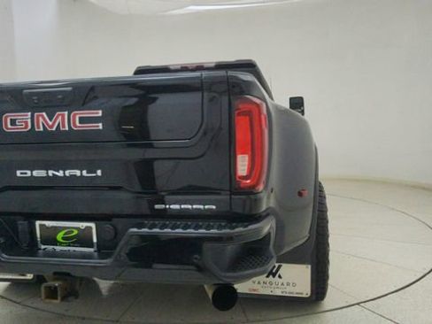 Used 2020 GMC Sierra 3500 Denali w/ Denali Ultimate Package image 71