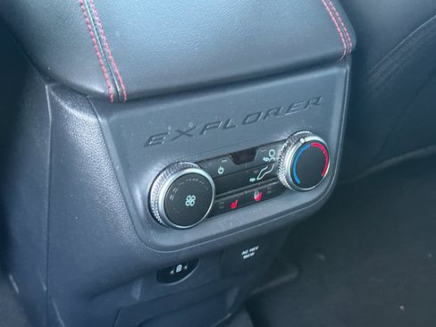New 2025 Ford Explorer ST-Line w/ Premium Package image 13