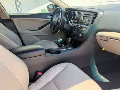 Used 2013 Kia Optima EX FWD image 21
