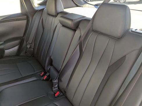 Used 2025 Acura ADX A-Spec image 15