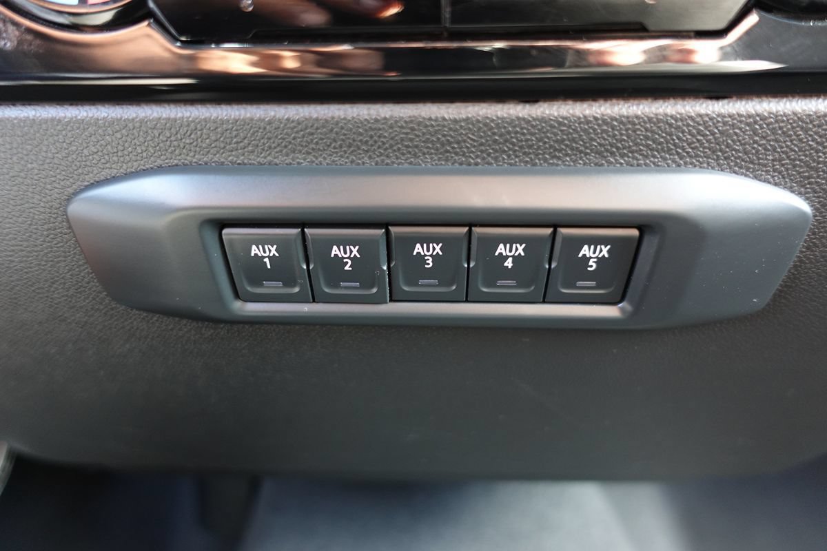 Used 2024 GMC Sierra 3500 SLE AWD/4WD image 53