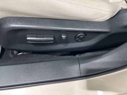 Used 2019 Honda Accord EX-L image 11