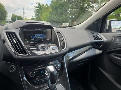 Used 2014 Ford Escape Titanium AWD/4WD image 18