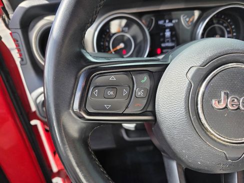 Used 2018 Jeep Wrangler Sport S image 17