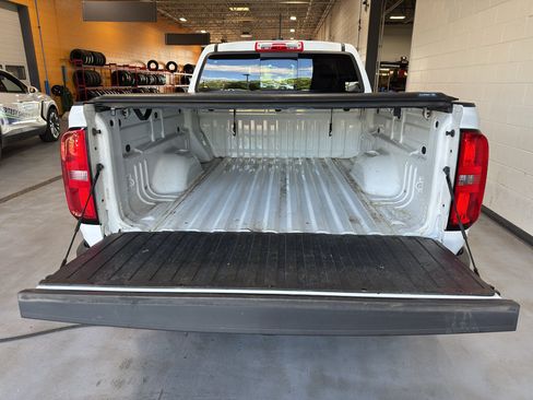Used 2021 Chevrolet Colorado Z71 w/ Safety Package AWD/4WD image 20