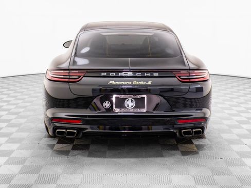 Used 2019 Porsche Panamera Turbo S Executive image 10