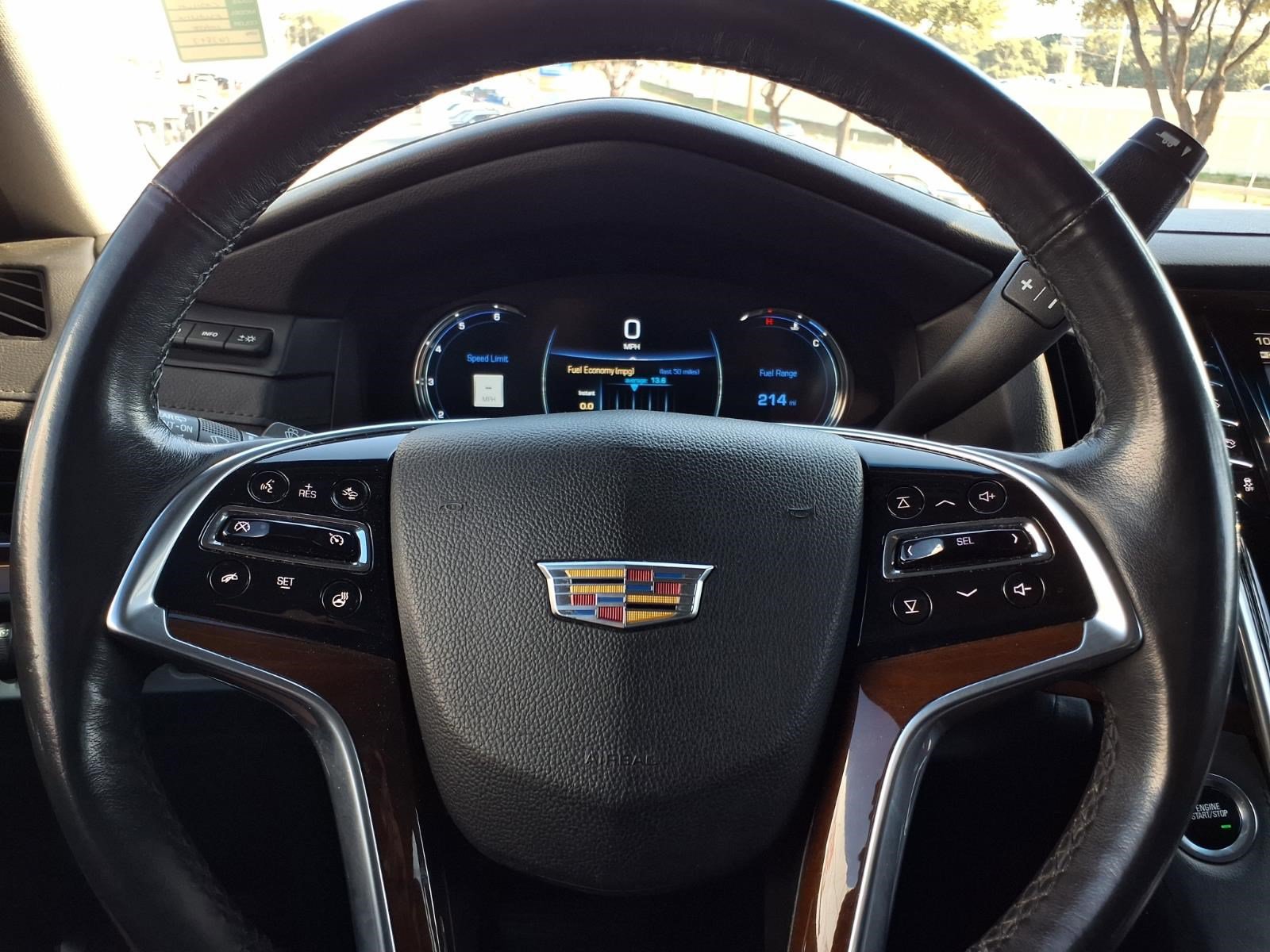 Used 2020 Cadillac Escalade Luxury RWD image 22