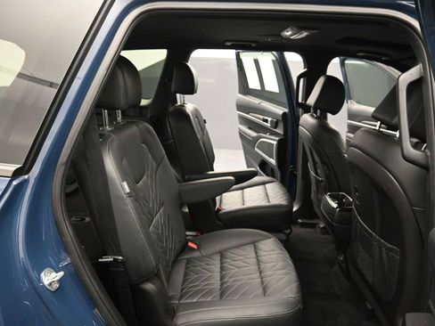 Used 2023 Kia Telluride EX X-Line image 13