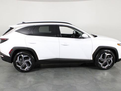 Certified 2024 Hyundai Tucson Limited FWD image 15