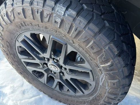 Used 2025 Toyota Tundra Limited image 16