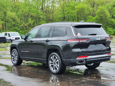 New 2025 Jeep Grand Cherokee L Overland AWD/4WD image 2