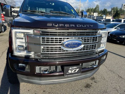 Used 2019 Ford F350 Platinum w/ Platinum Ultimate Package image 11