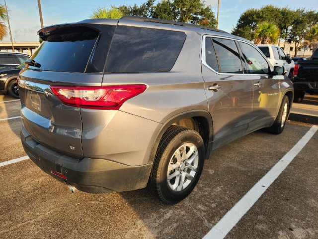 Used 2020 Chevrolet Traverse LT FWD image 5