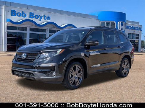 Certified 2022 Honda Pilot Sport image 1