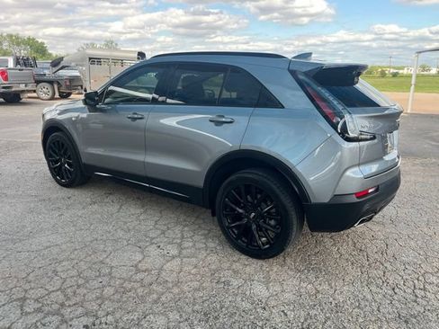 Used 2023 Cadillac XT4 Sport w/ Cold Weather Package FWD image 6