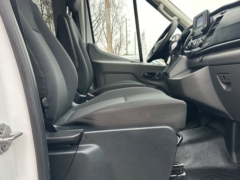 Used 2023 Ford Transit 350 XL image 16