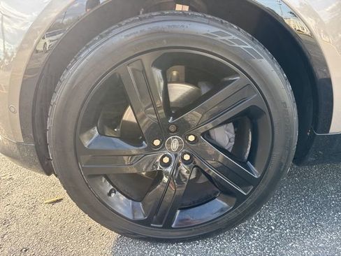 Used 2021 Land Rover Discovery HSE R-Dynamic image 12