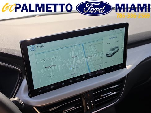 Used 2024 Ford Escape Platinum AWD/4WD image 22