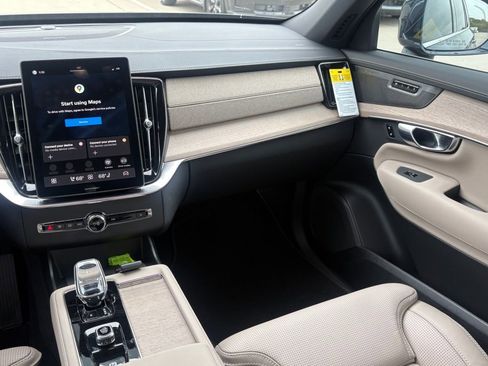 New 2026 Volvo XC90 B6 Ultra w/ Protection Package Premier image 10