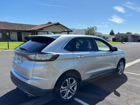 Used 2016 Ford Edge Titanium FWD image 8