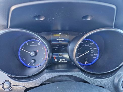 Used 2015 Subaru Legacy 2.5i Limited image 12