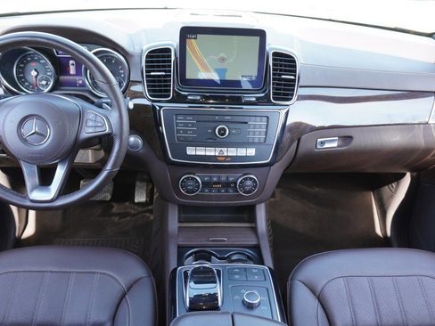 Used 2019 Mercedes-Benz GLS 450 4MATIC image 24