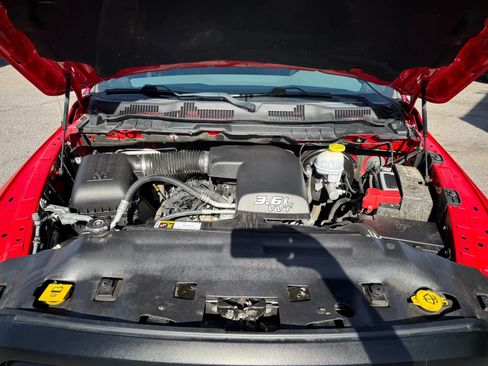 Used 2019 RAM 1500 Classic Warlock image 30