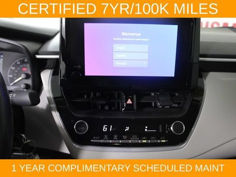 Used 2025 Toyota Corolla LE FWD image 22