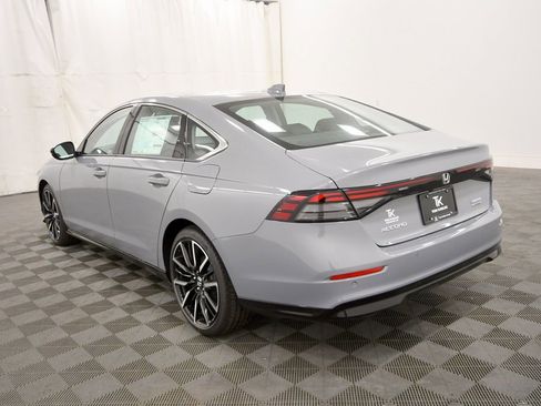 New 2025 Honda Accord Touring image 5
