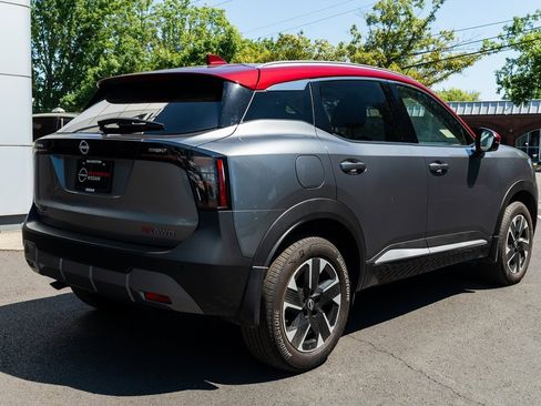 New 2025 Nissan Kicks SR image 6