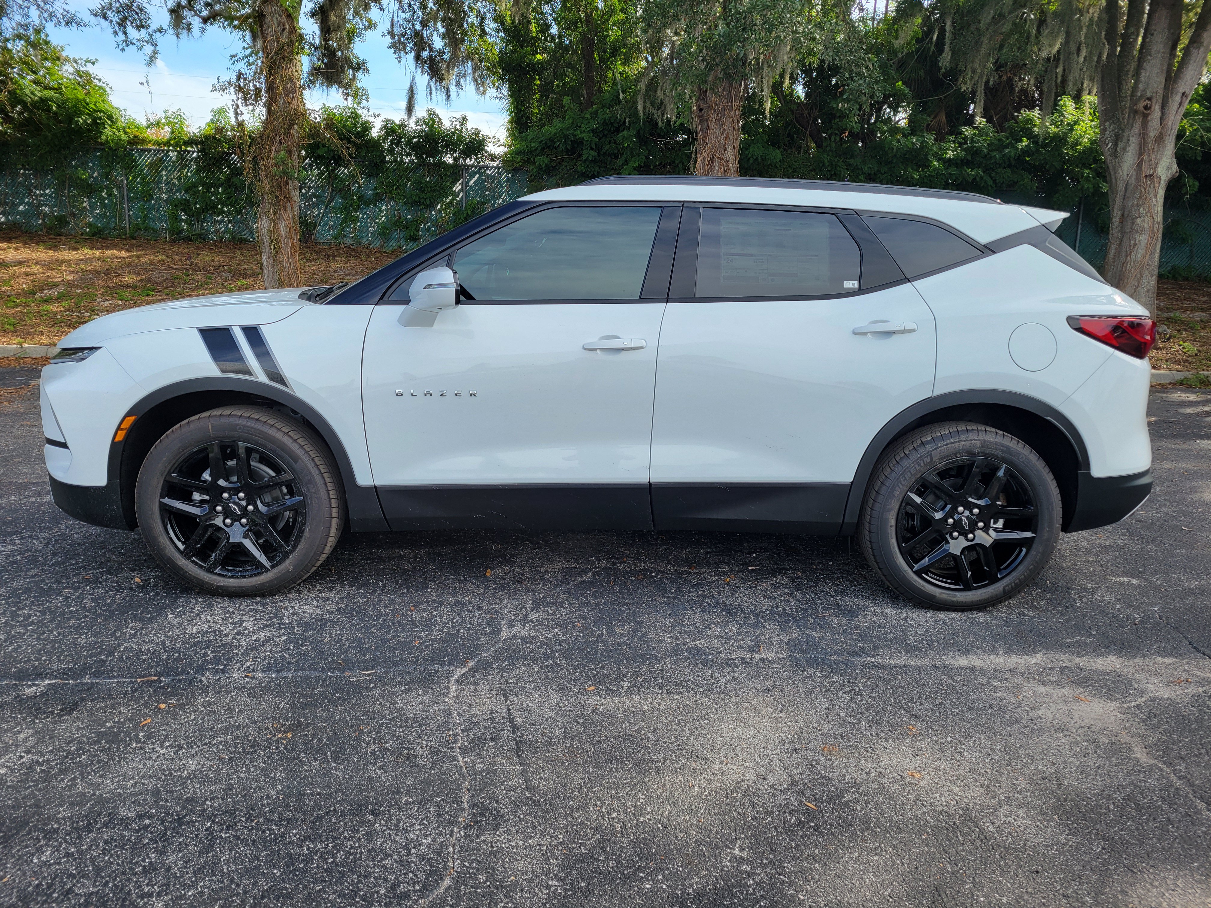 New 2026 Chevrolet Blazer LT w/ Sound & Technology Package AWD/4WD image 9
