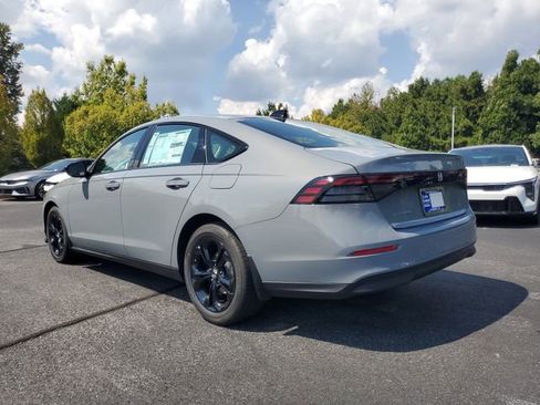 New 2025 Honda Accord SE image 6