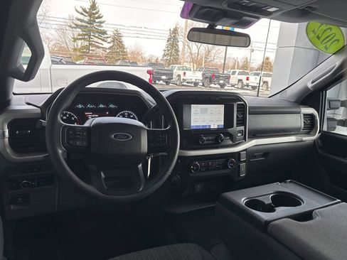 Used 2022 Ford F150 XLT w/ Trailer Tow Package image 24