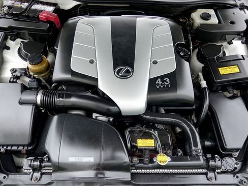 Used 2006 Lexus SC 430 Convertible image 35