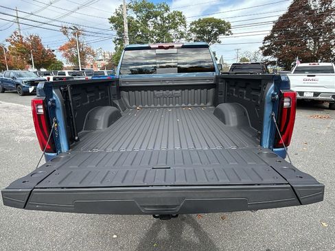 New 2025 GMC Sierra 2500 Denali Ultimate w/ Snow Plow Prep/Camper Package image 31