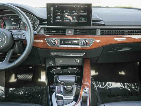 Used 2023 Audi A4 2.0T Premium w/ Convenience Package image 16