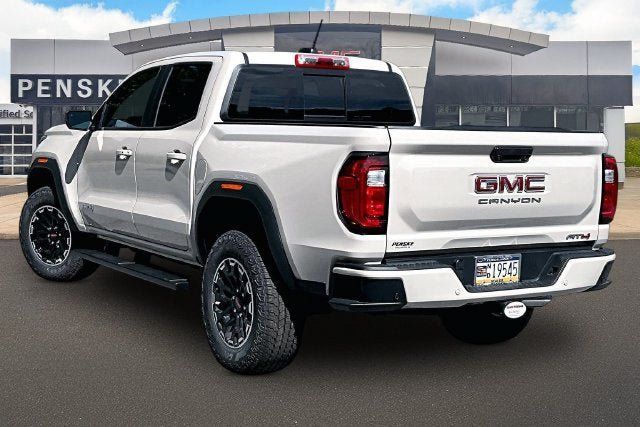 New 2026 GMC Canyon AT4 AWD/4WD image 3