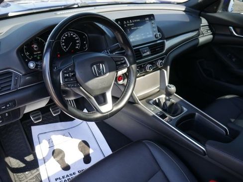 Used 2019 Honda Accord Sport image 15