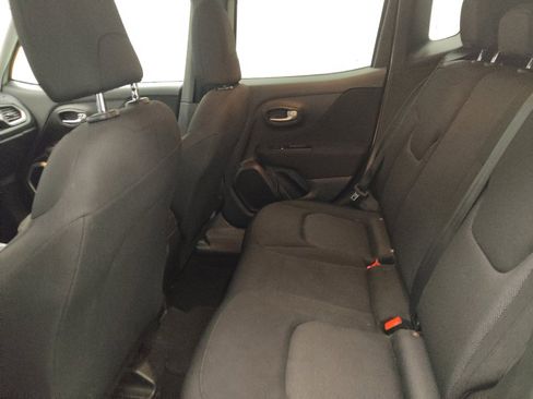 Used 2020 Jeep Renegade Sport w/ Sport Appearance Group FWD image 18