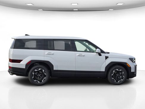 New 2025 Hyundai Santa Fe SE image 9