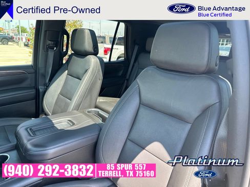 Used 2022 Chevrolet Tahoe Z71 w/ Luxury Package AWD/4WD image 17