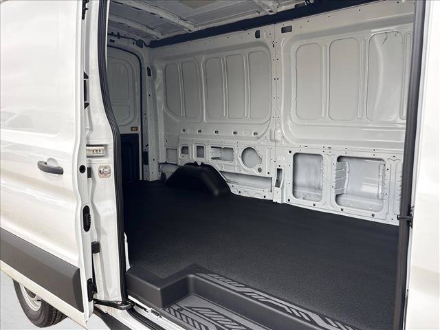 New 2026 Ford Transit 250 148 Medium Roof RWD image 12